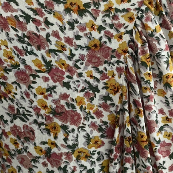 Rolla’s Stephanie Coast Blouse Floral - Picture 5 of 6